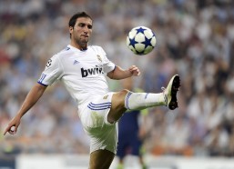 中国体彩_曼彻斯特城客场征战利兹联，中场实力对决定乾坤