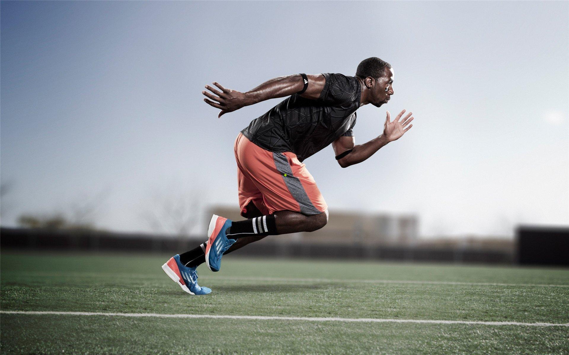 从绿茵场到荒野赛道，前德国国脚许尔勒开启极限徒步人生新挑战