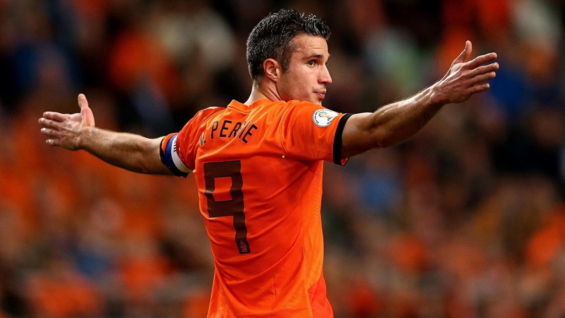 官方，澳大利亚国脚中场阿龙·穆伊加盟上海上港